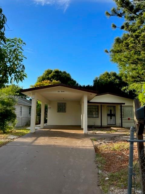 1012 Avenue G Fort Pierce FL 34950