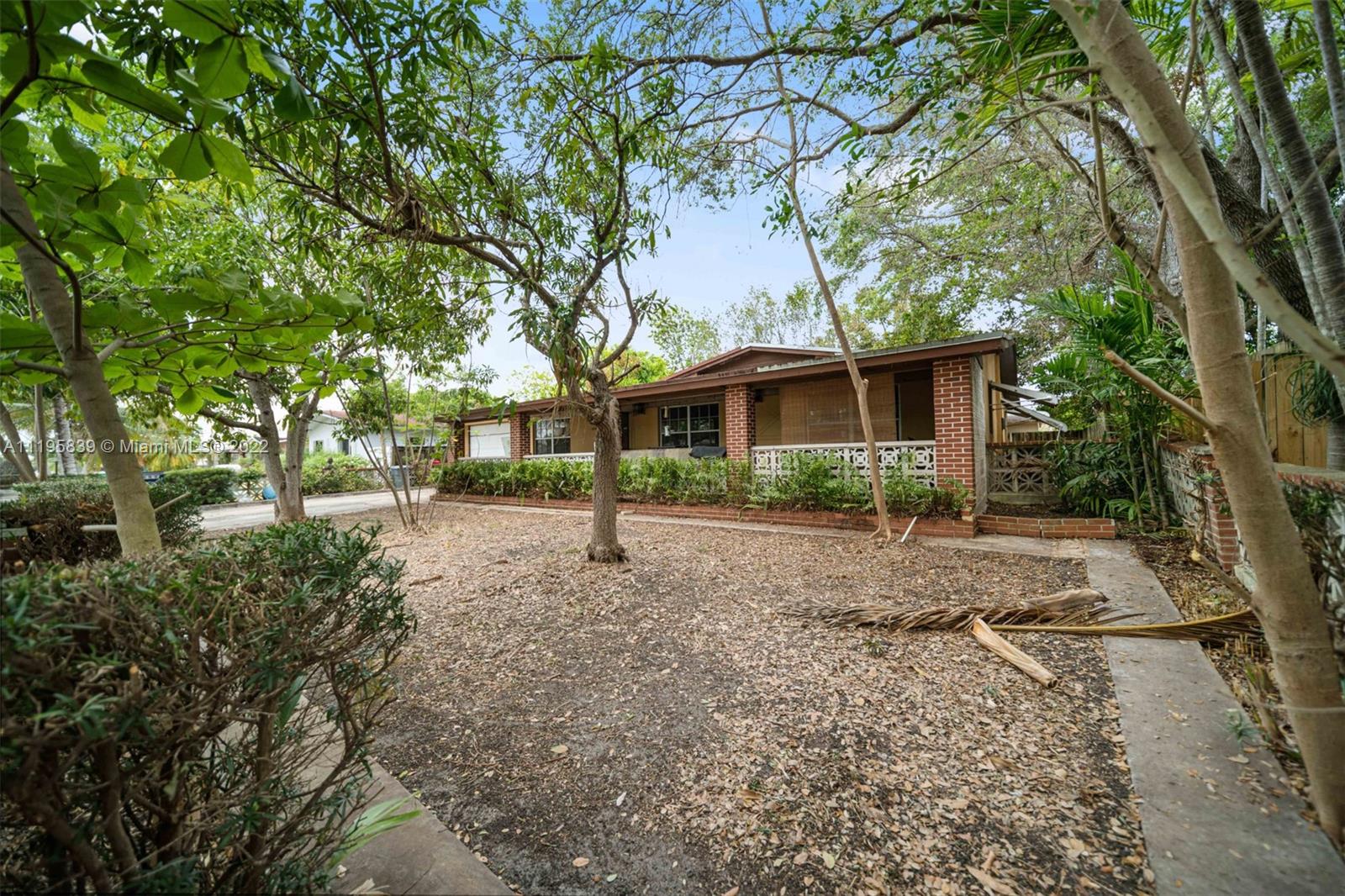 12425 SW 185th Terrace Miami FL 33177