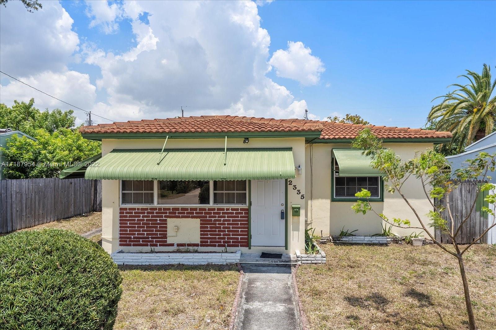 2335 Mckinley Street Hollywood FL 33020