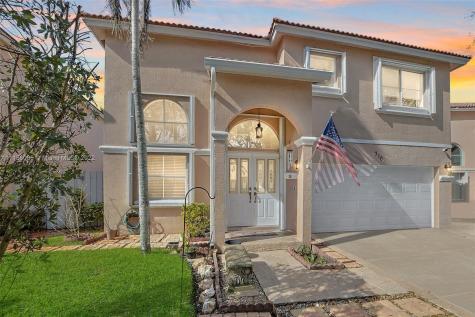 310 SW 99th Avenue Pembroke Pines FL 33025