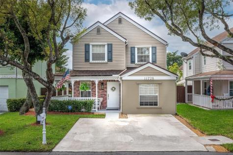11728 SW 116th Terrace Miami FL 33186