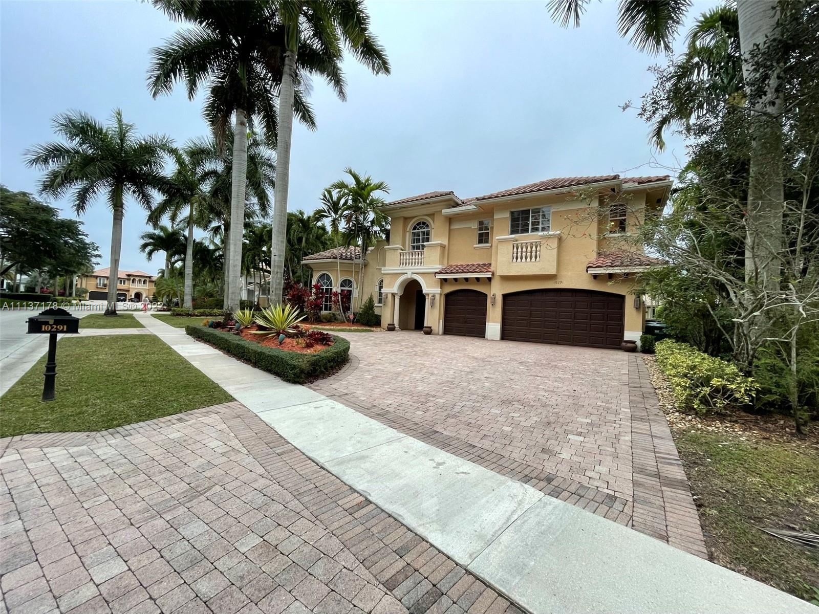 10291 Blue Palm Street Plantation FL 33324