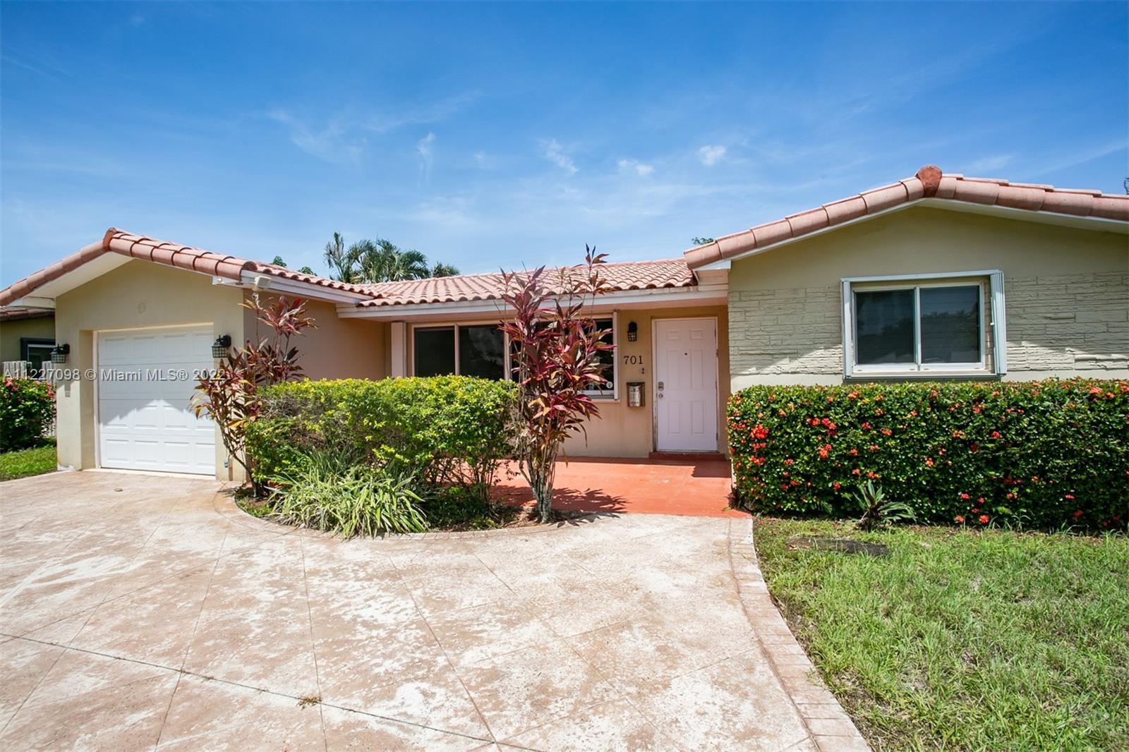 701 N 46th Avenue Hollywood FL 33021