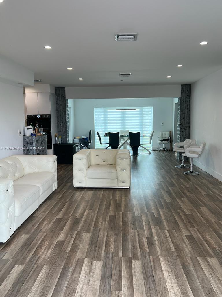 19811 Holiday Road Cutler Bay FL 33157