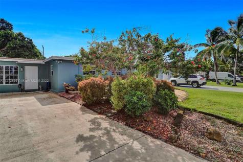 2562 NW 62nd Avenue Margate FL 33063
