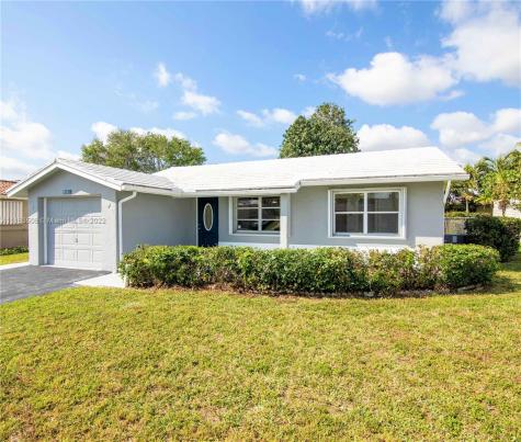 8121 NW 93rd Terrace Tamarac FL 33321