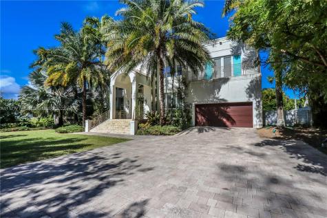 5961 SW 136th Street Pinecrest FL 33156