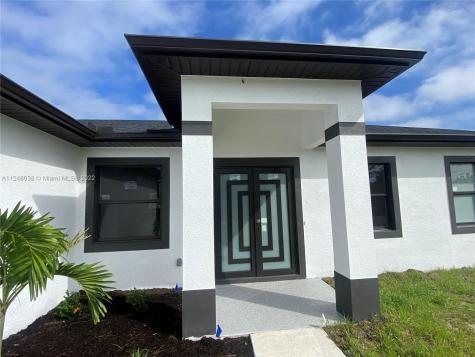 1217 Chrysler Street Lehigh Acres FL 33974