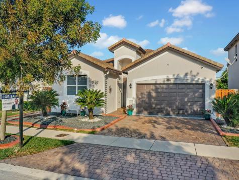25433 SW 121st Court Homestead FL 33032