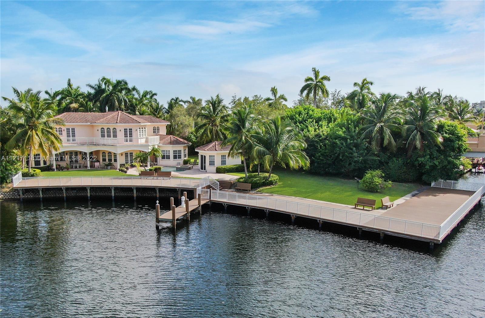 1290 Harbor Court Hollywood FL 33019
