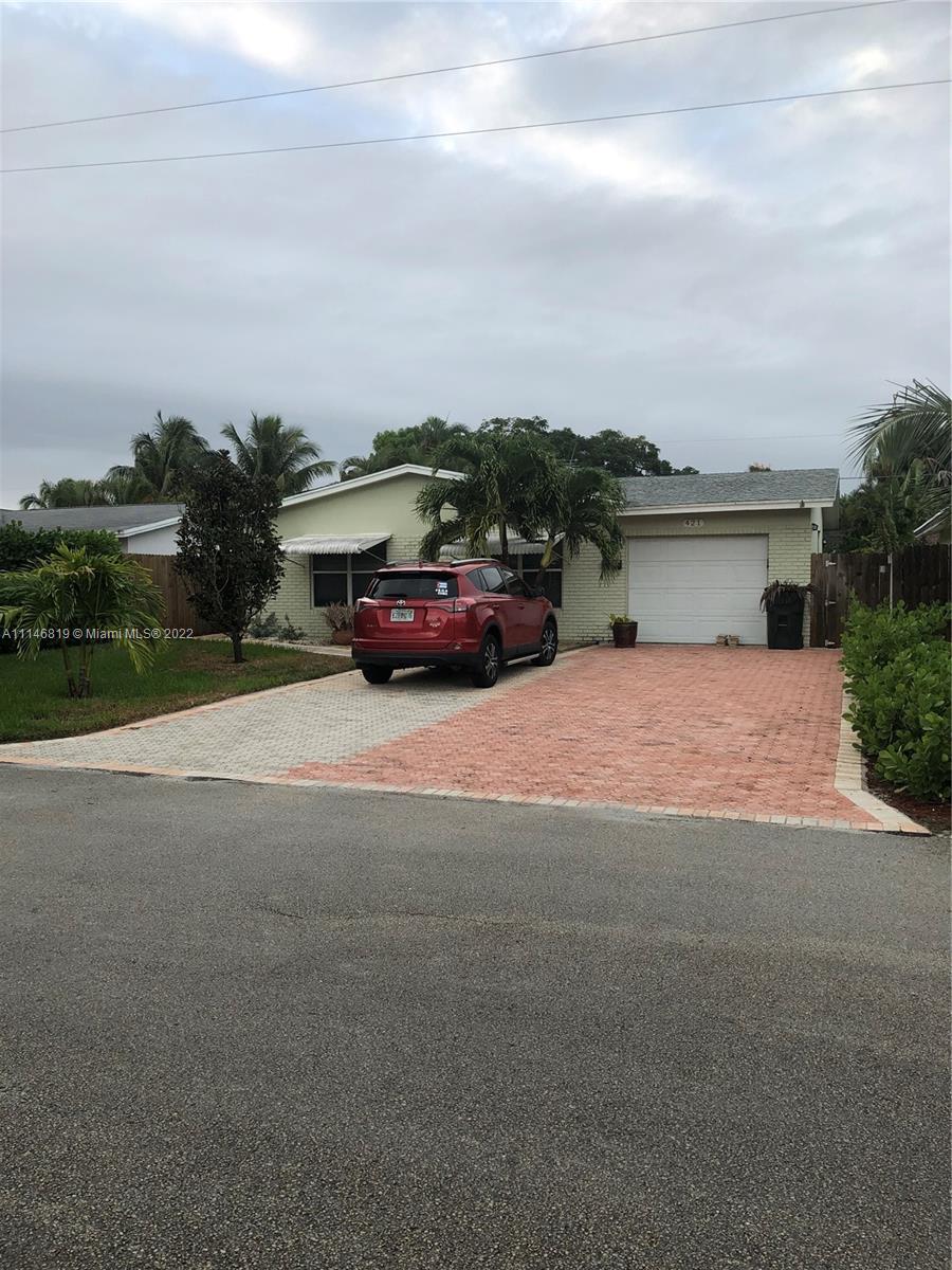 421 SW 1st Street Boca Raton FL 33432