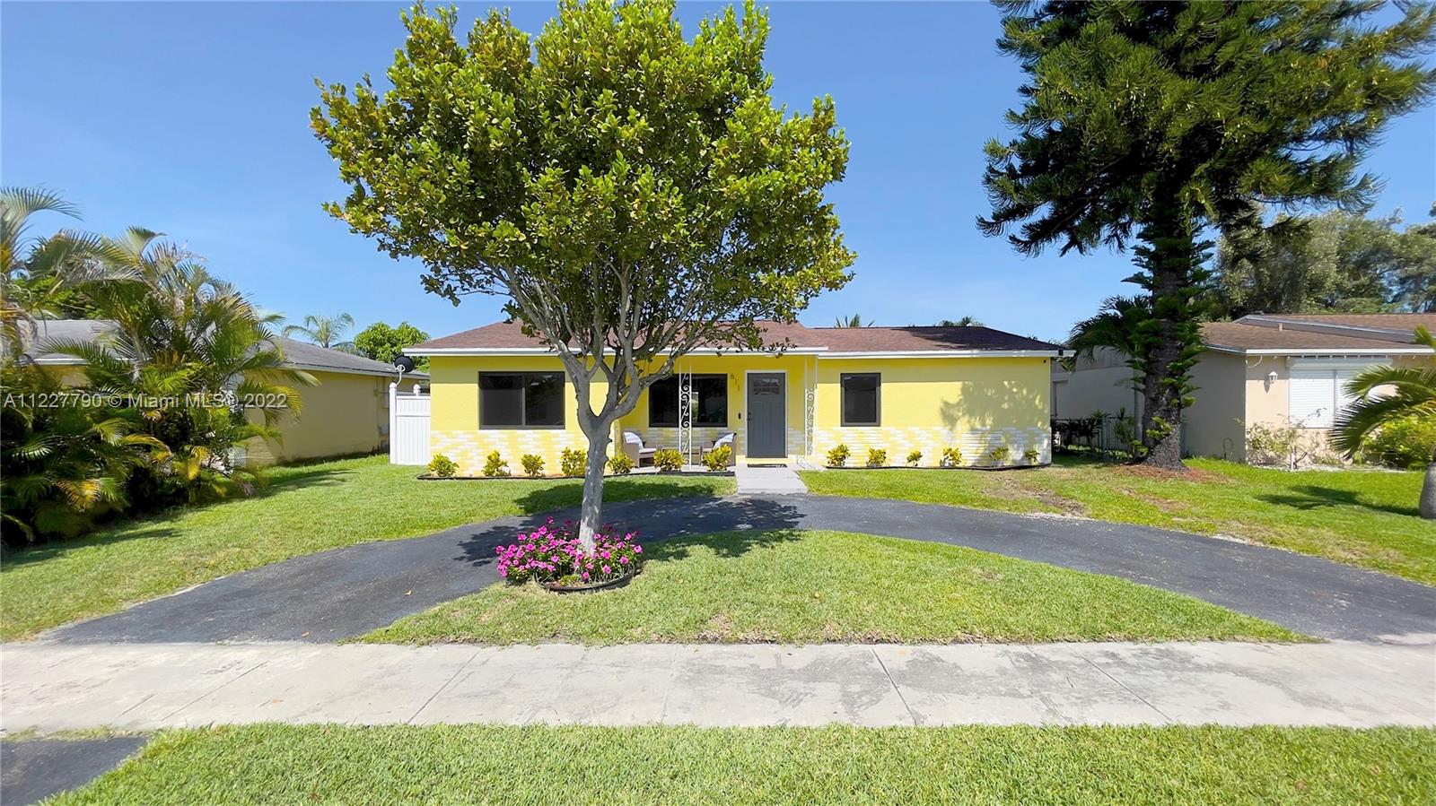 611 SW 76th Terrace North Lauderdale FL 33068