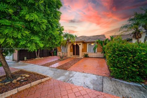 3510 W 72nd Place Hialeah FL 33018