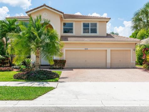 16720 Amber Bay Drive Weston FL 33331
