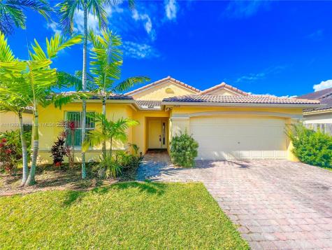 23724 SW 108th Court Homestead FL 33032