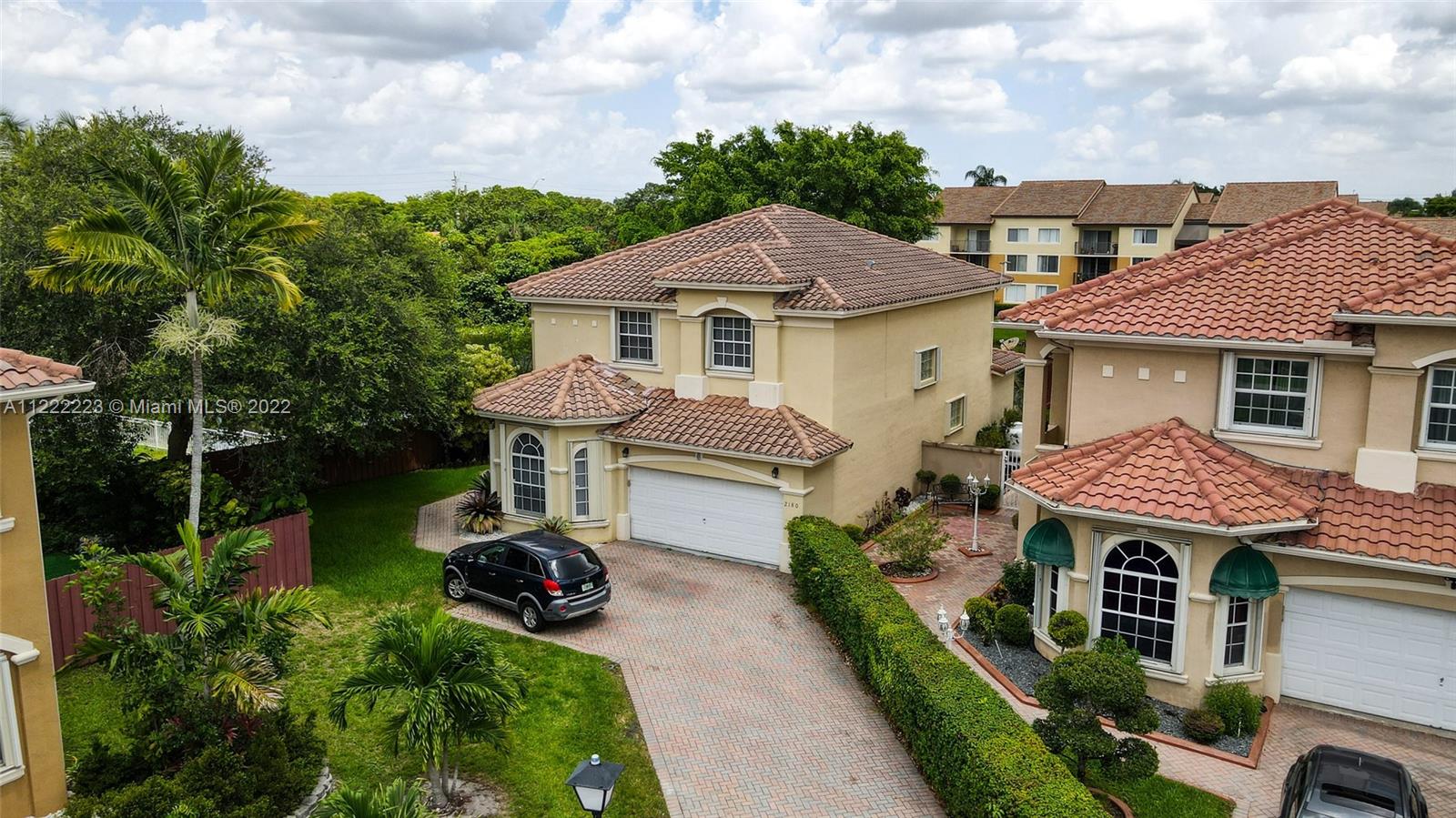 2180 NW 99th Terrace Pembroke Pines FL 33024