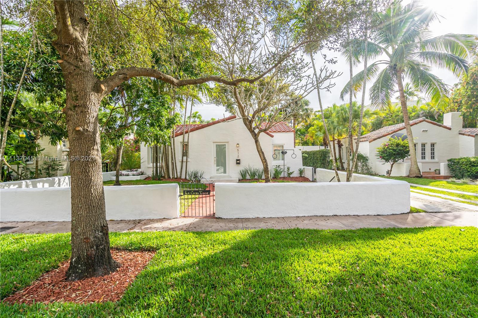 512 Aragon Avenue Coral Gables FL 33134