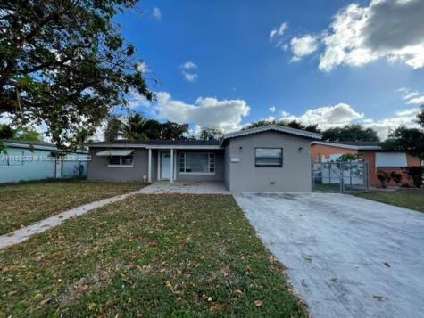 4754 NW 42nd Street Lauderdale Lakes FL 33319