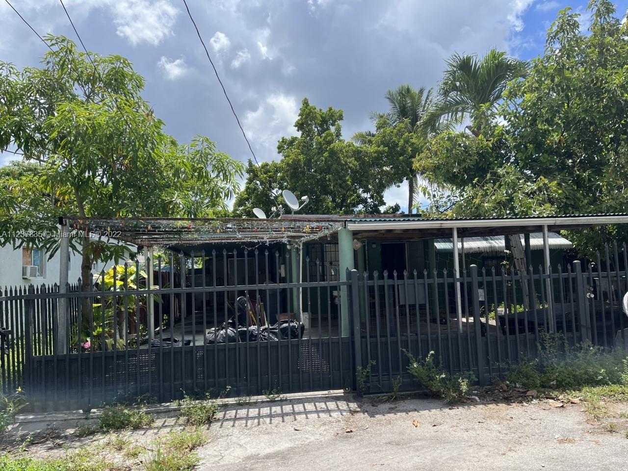 8017 NW 14th Place Miami FL 33147