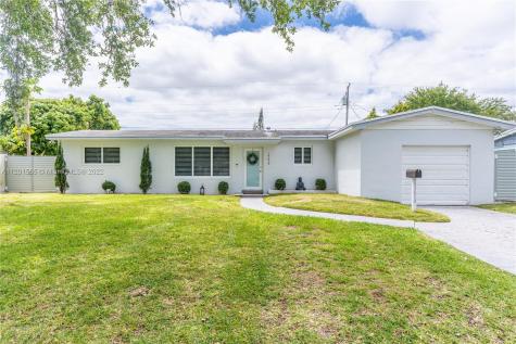 19620 Franjo Road Cutler Bay FL 33157