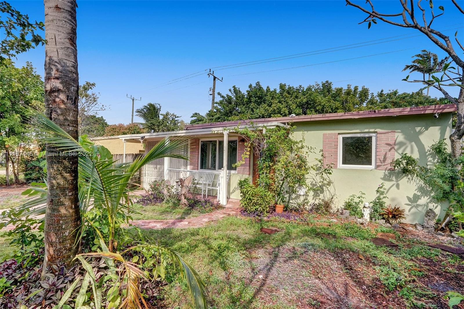 2574 NE 12th Avenue Pompano Beach FL 33064