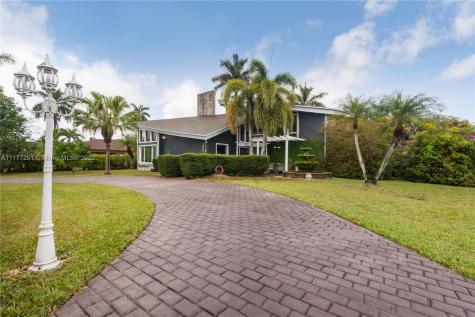 16961 SW 277th Street Homestead FL 33031