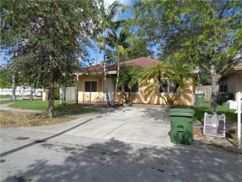 220 SW 15th Road Homestead FL 33030