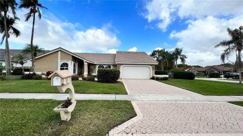 600 NW 107th Avenue Plantation FL 33324