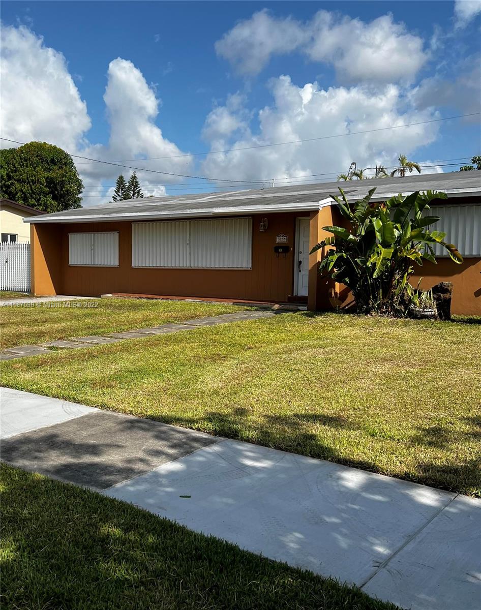 9255 SW 45th Terrace Miami FL 33165