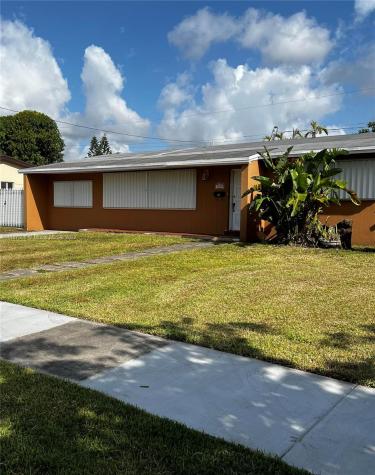 9255 SW 45th Terrace Miami FL 33165