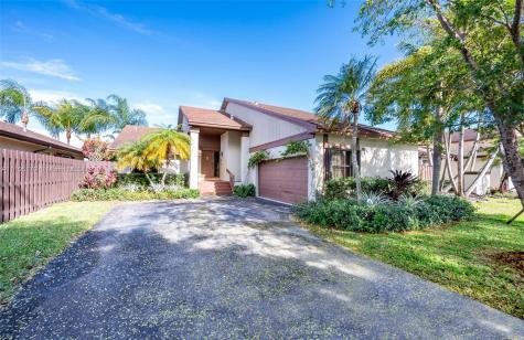 14853 SW 42nd Lane Miami FL 33185