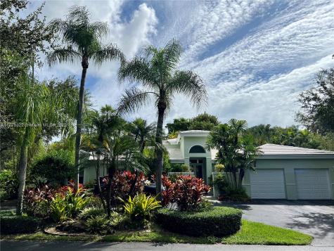 14941 SW 75th Court Palmetto Bay FL 33158