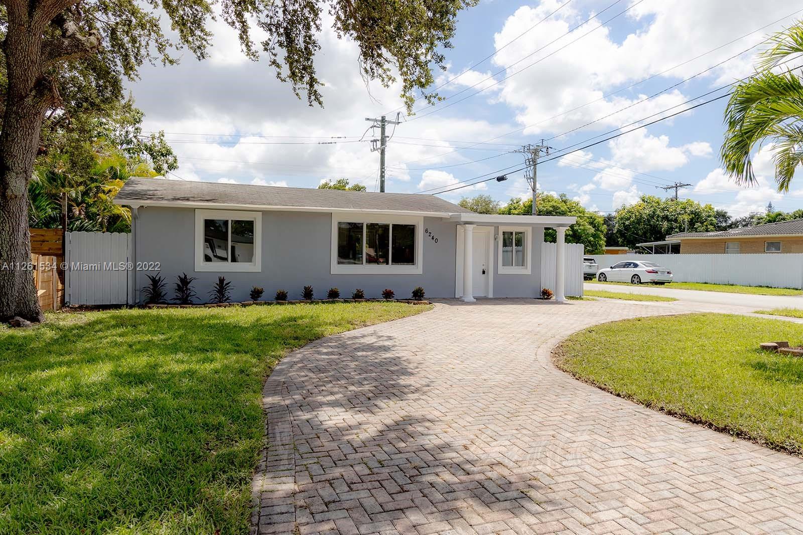 6240 Plunkett Street Hollywood FL 33023