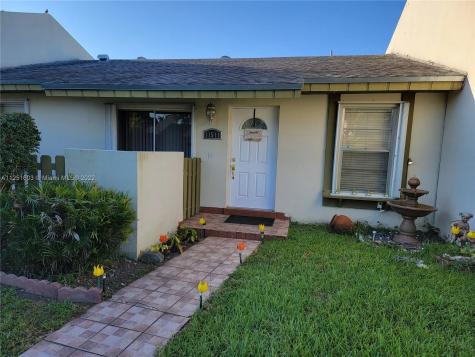 11511 SW 124th Place Miami FL 33186