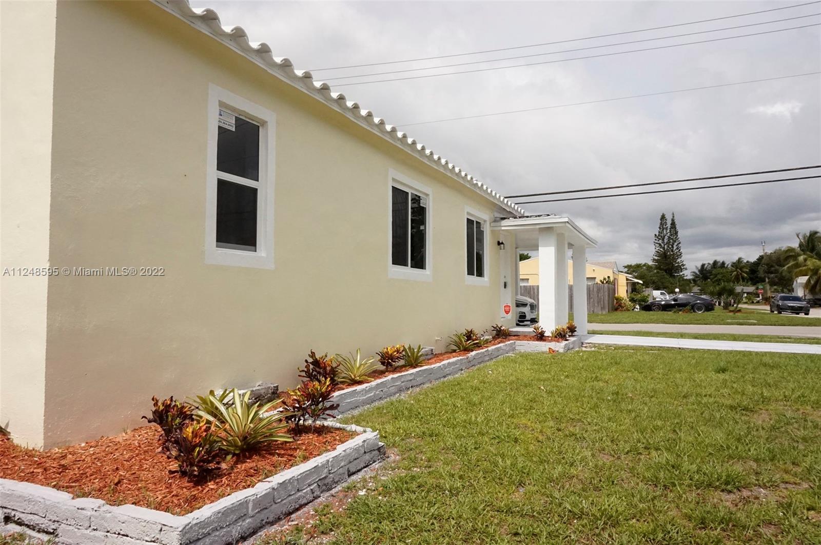 2134 Dewey Street Hollywood FL 33020