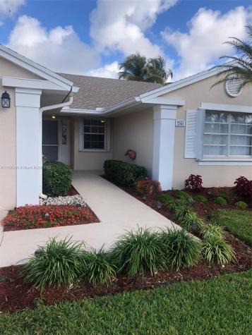 2537 SE 7th Court Homestead FL 33033