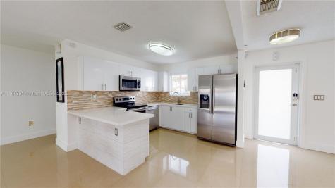 18003 SW 154th Avenue Miami FL 33187