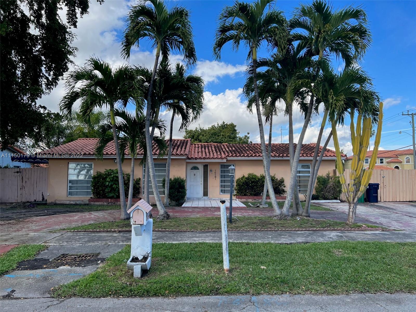 10201 SW 27th Street Miami FL 33165