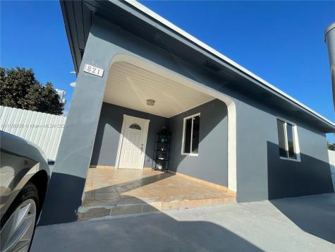821 SE 3rd Place Hialeah FL 33010