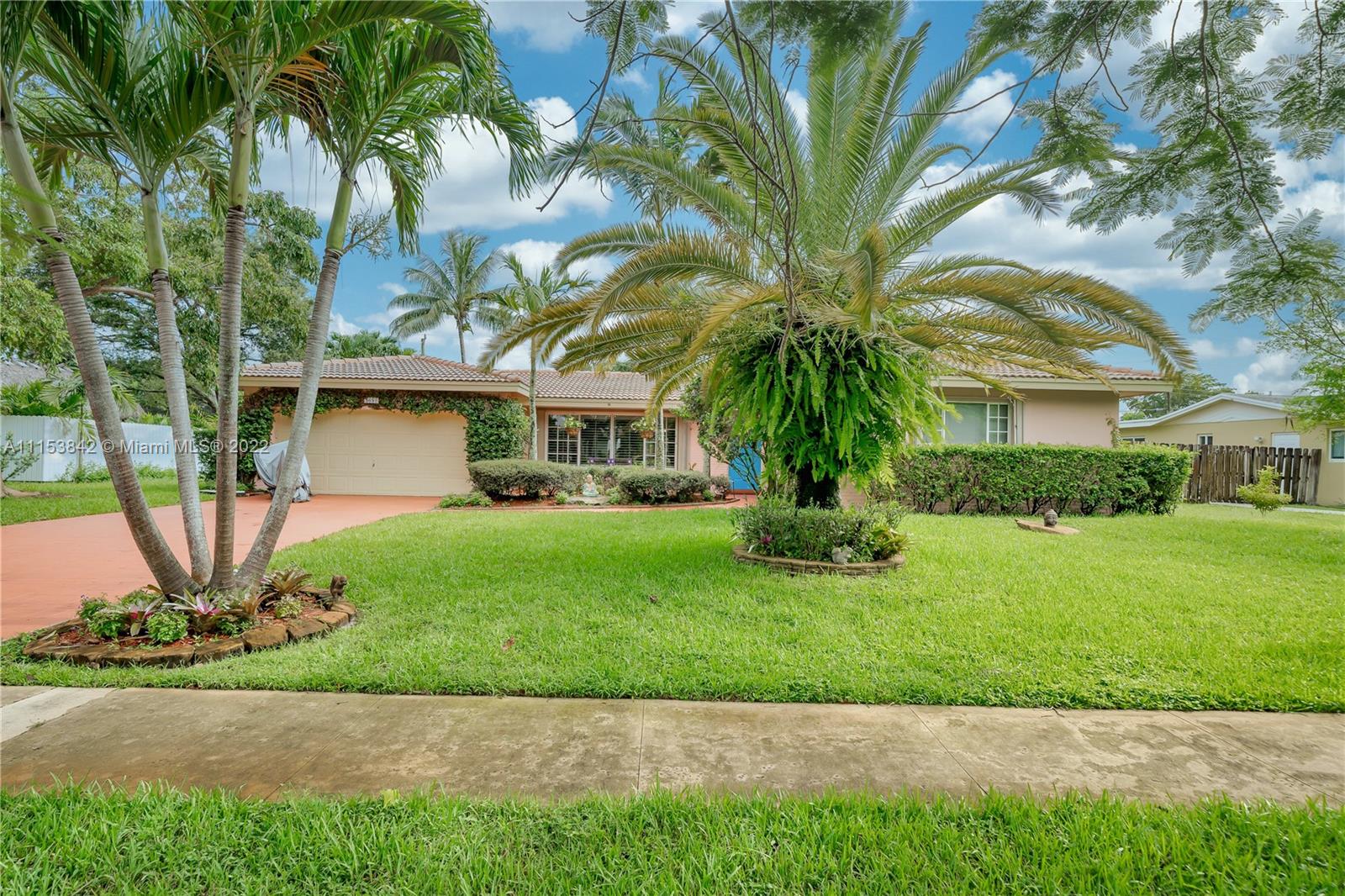 5681 SW 5th Street Plantation FL 33317