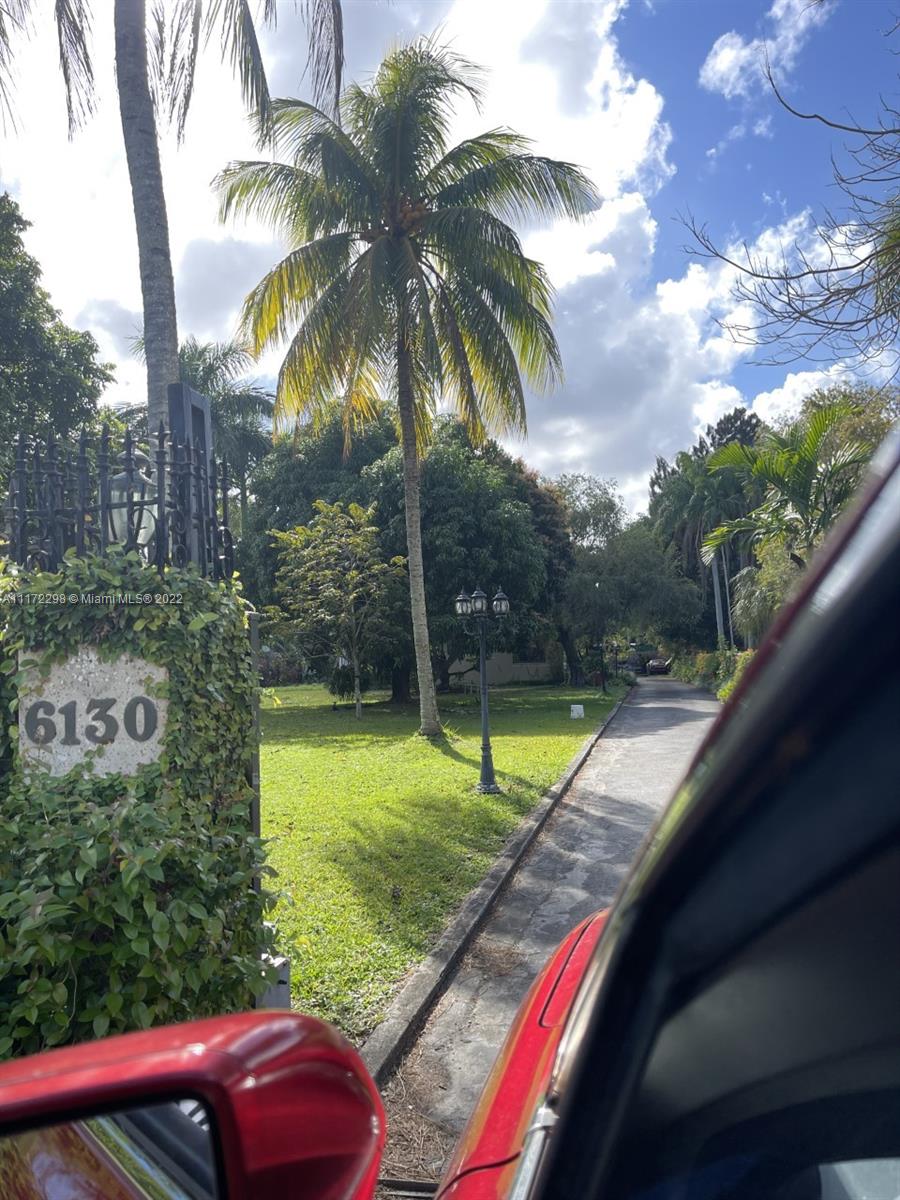 6130 SW 82nd Avenue Miami FL 33143