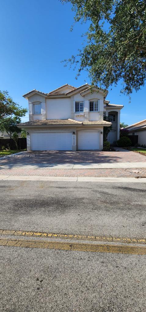 10736 NW 70th Terrace Doral FL 33178