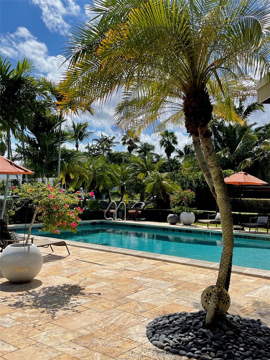 2000 S Hibiscus Drive North Miami FL 33181