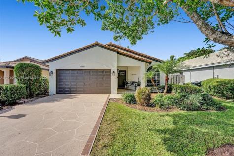 4040 NW 2nd Court Delray Beach FL 33445