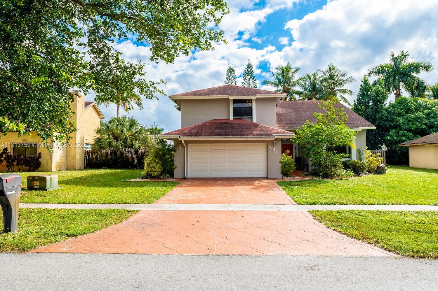 631 SW 96th Avenue Pembroke Pines FL 33025
