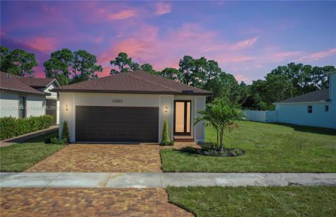 233 SE Via Visconti Port St. Lucie FL 34952