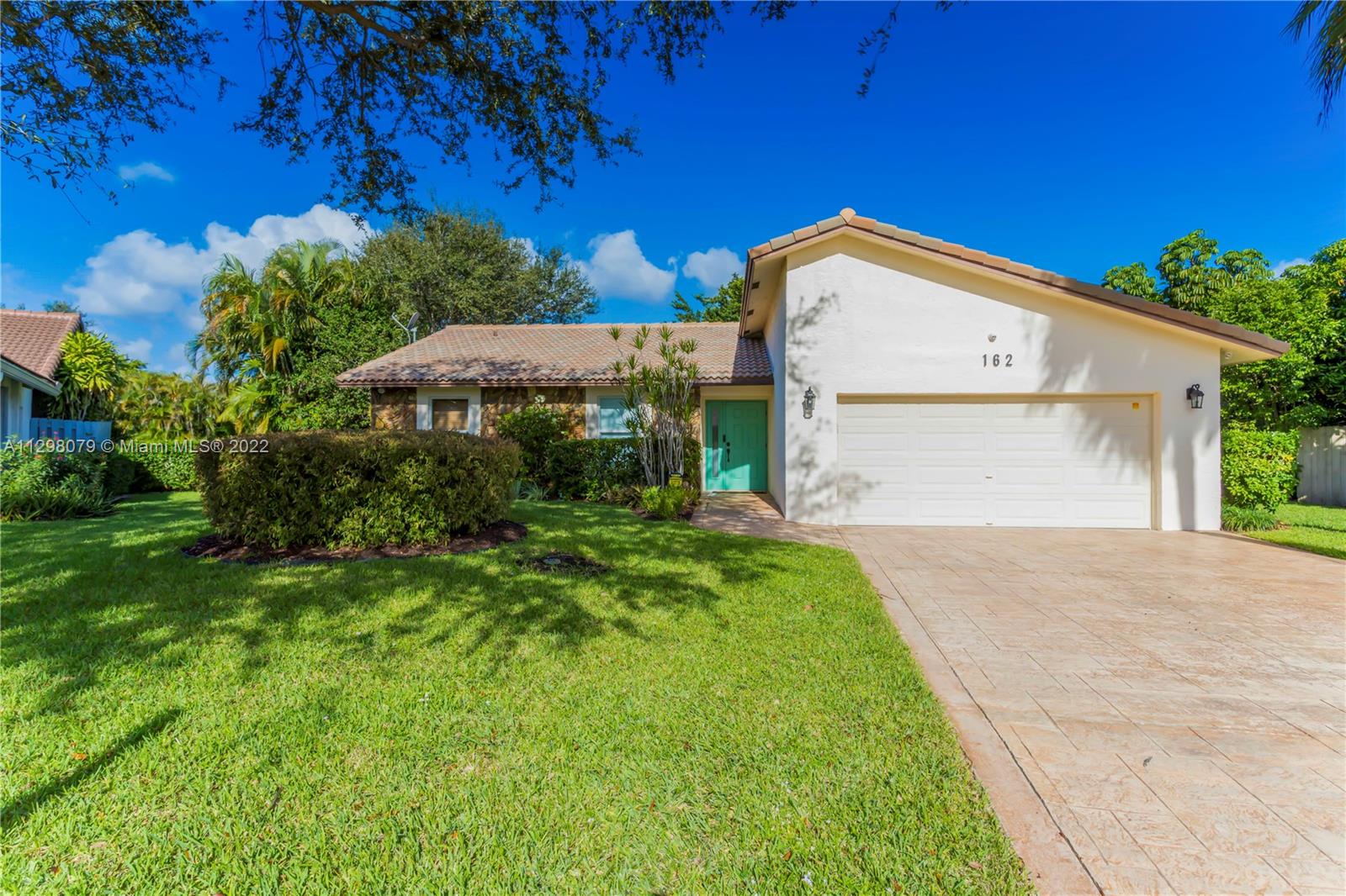 162 NW 98th Lane Coral Springs FL 33071