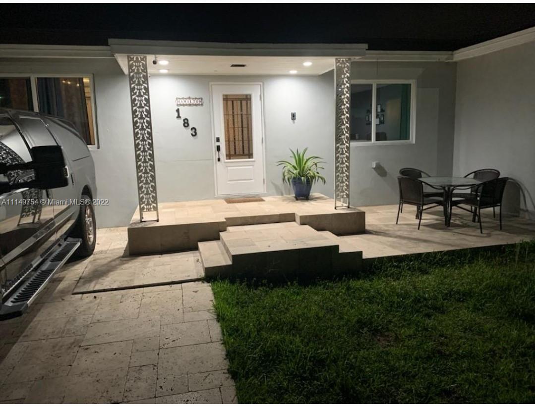 183 NW 13th Street Homestead FL 33030