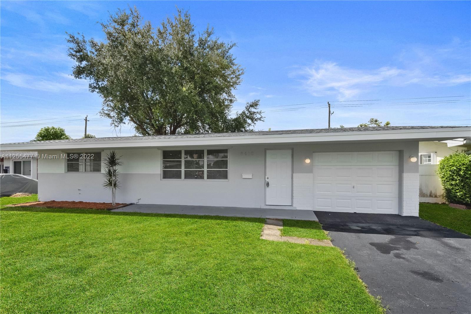 8410 NW 11th Street Pembroke Pines FL 33024