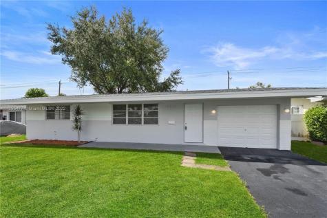 8410 NW 11th Street Pembroke Pines FL 33024